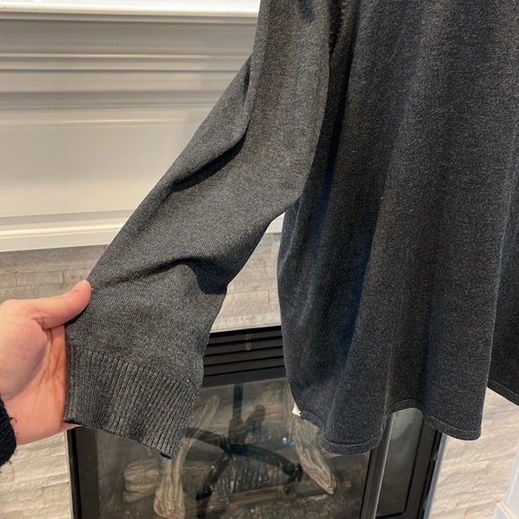 GNW Woman Plus Zipper Back Detail Layered Sweater Size 2X - Picture 4 of 4